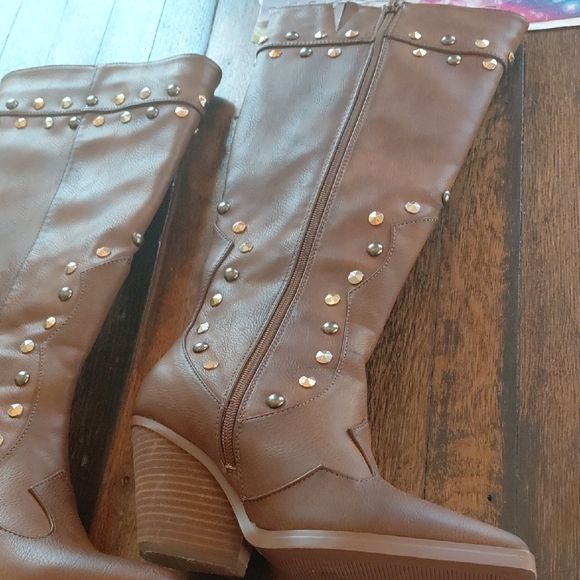 Cato Women's Tan Studded Heeled Boots - Picture 2 of 16